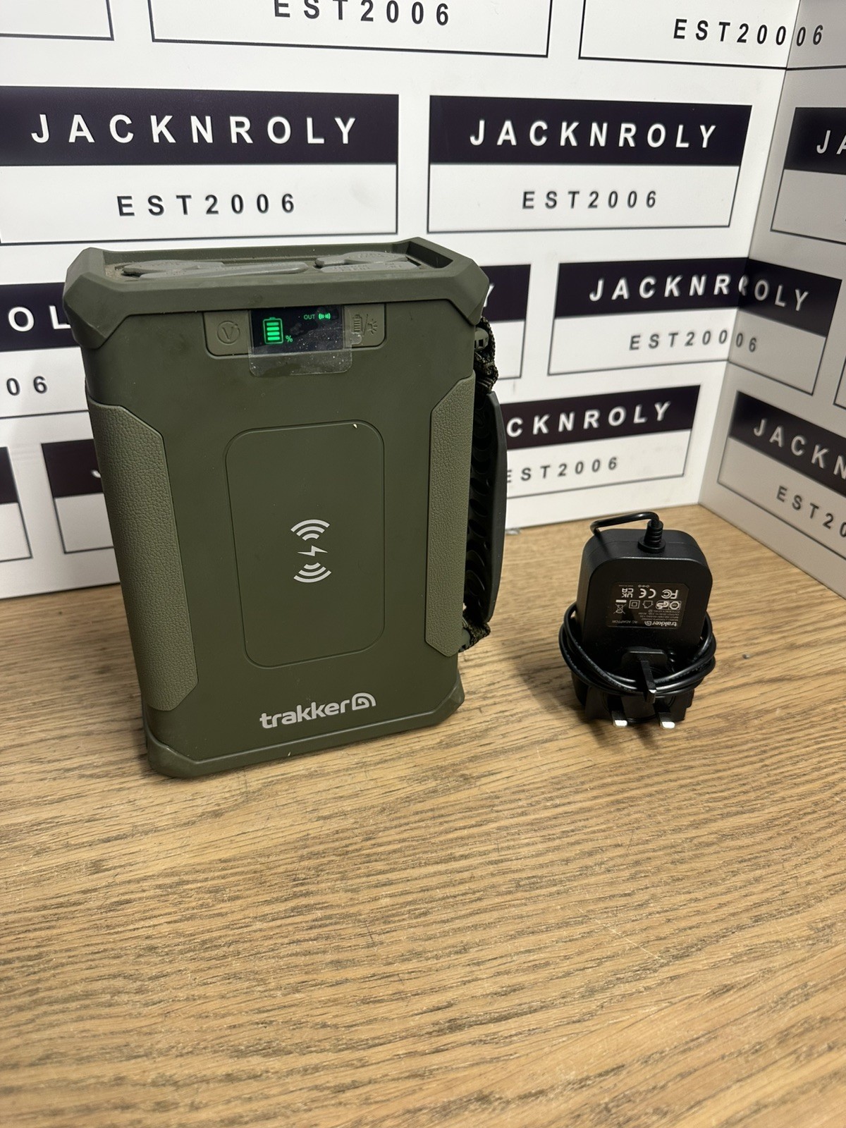 Trakker Power Pack 96K Carp Fishing Green Power Bank Fishing Set Up 210249