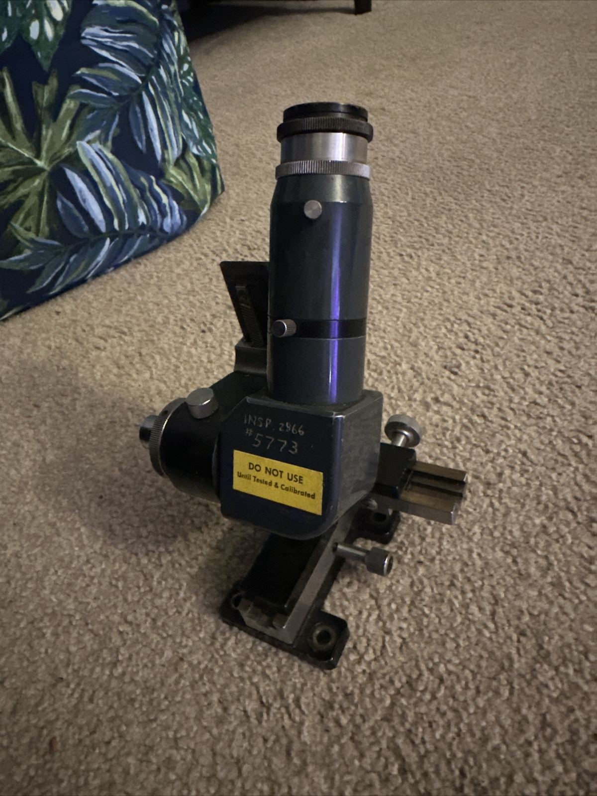 Nikon Miruc EPOI Optical Comparator Measuring Microscope Inspection XYZ Stand