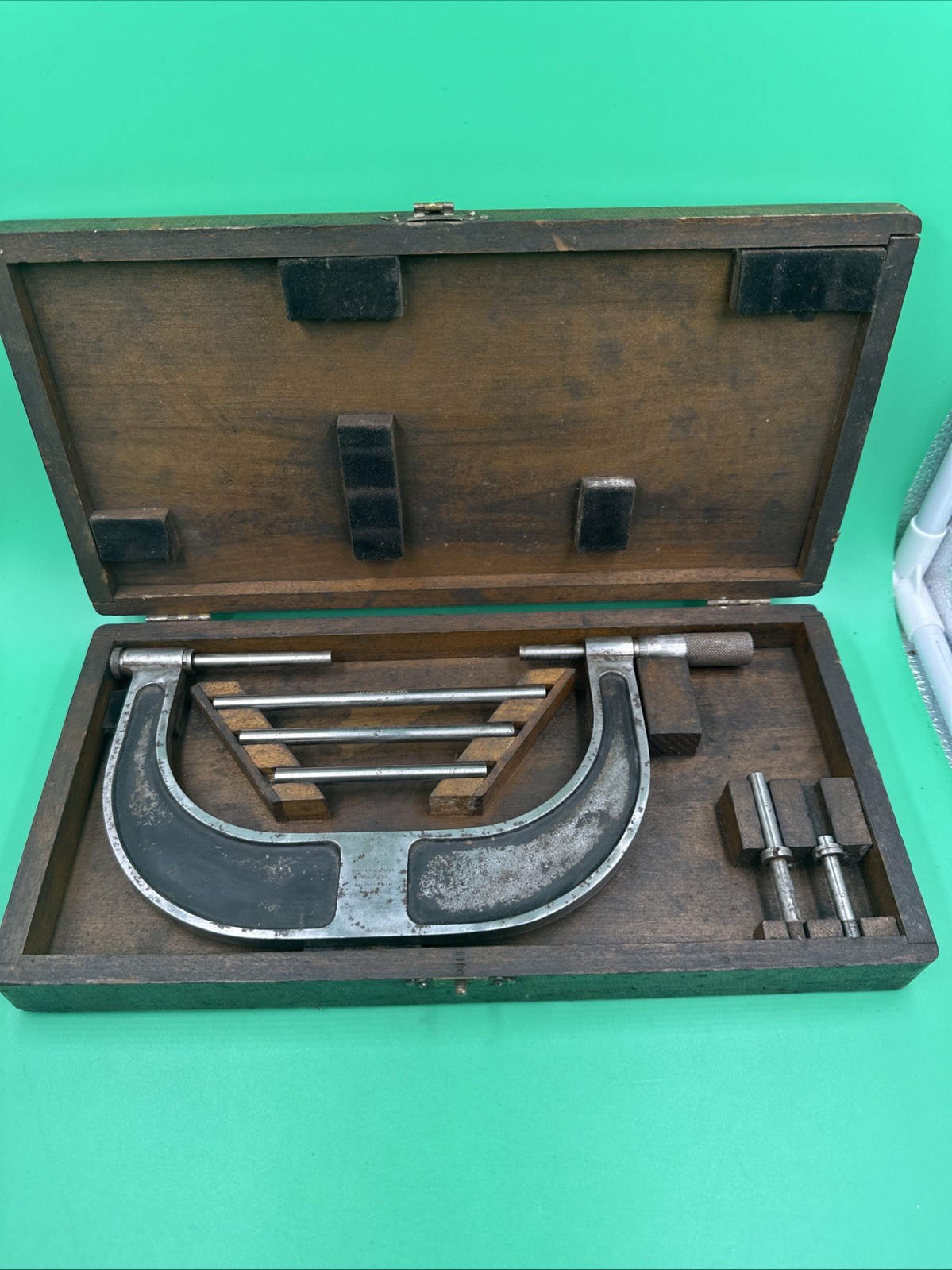 Vintage Brown & Sharpe No. 55,  0 - 6" Machinist's Micrometer Set In Wooden Case