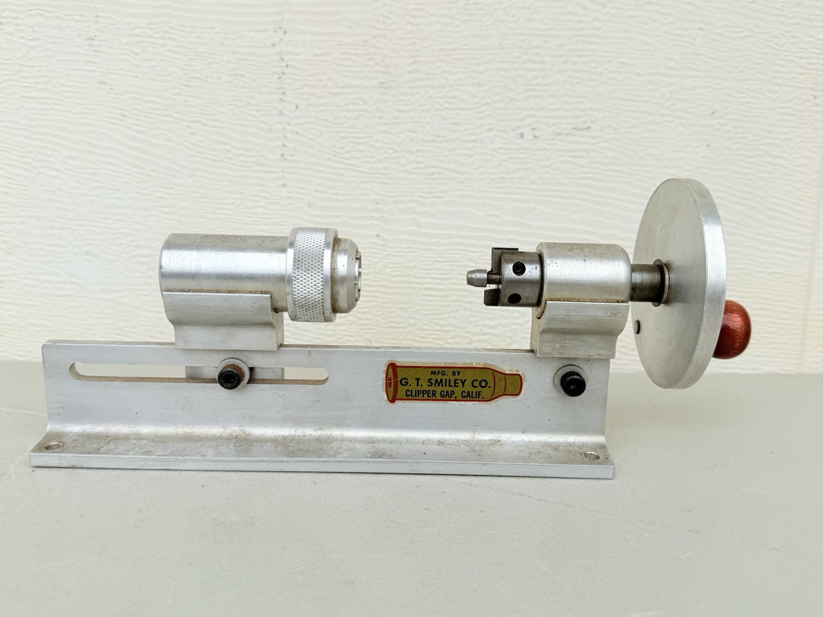 GT SMILEY CARTRIDGE CASE TRIMMER Bench Tool Bullet