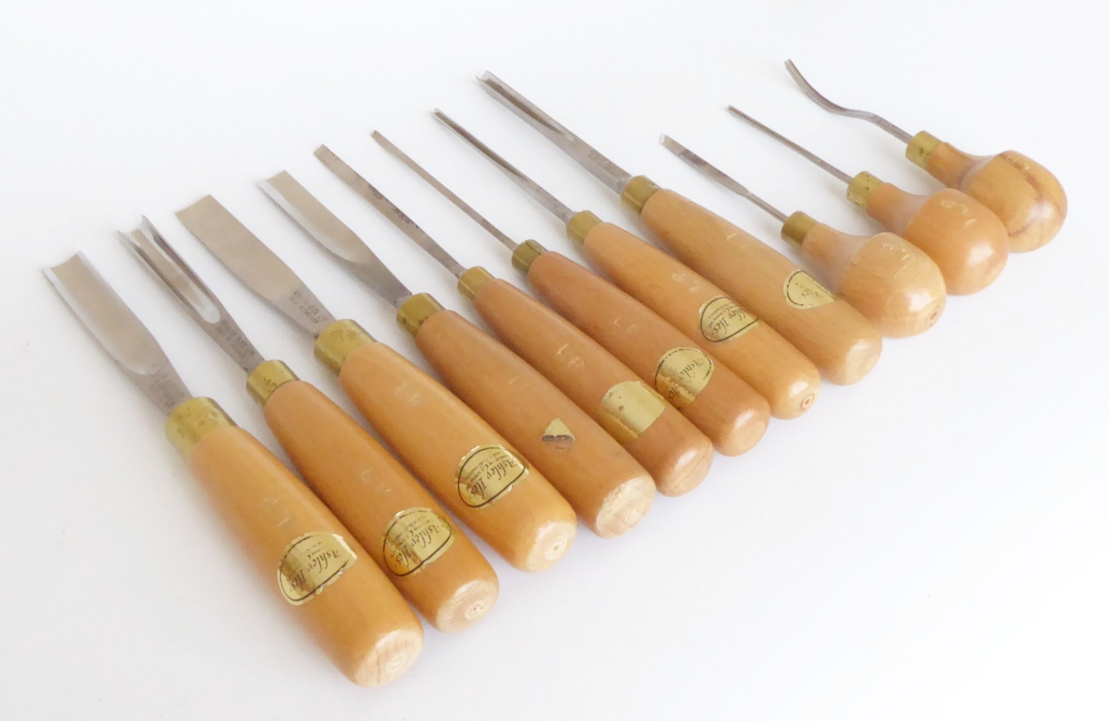 Set of 8 Ashley Iles Carving Chisel & 3 Palm Chisels, Made in England