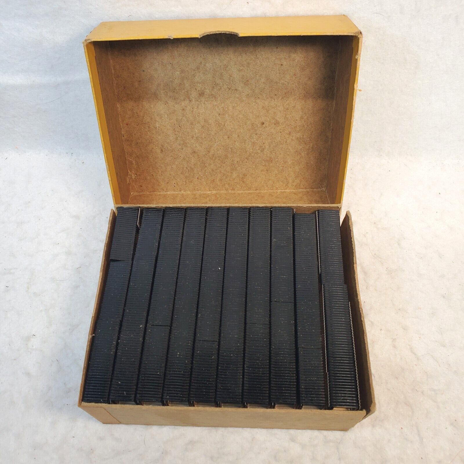 Vintage Rare KIDCO Staple Company Staples WO50 1/2 D - Box of 5000