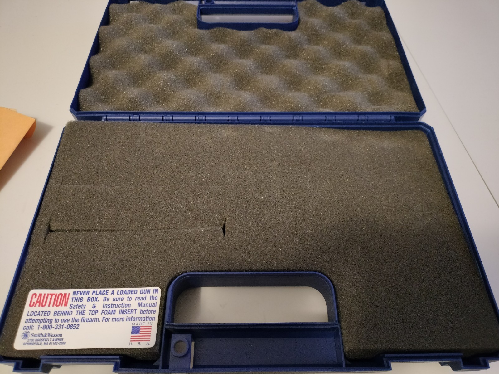 Smith&Wesson SW1911 OEM Blue Plastic Hard Case with Manual EUC