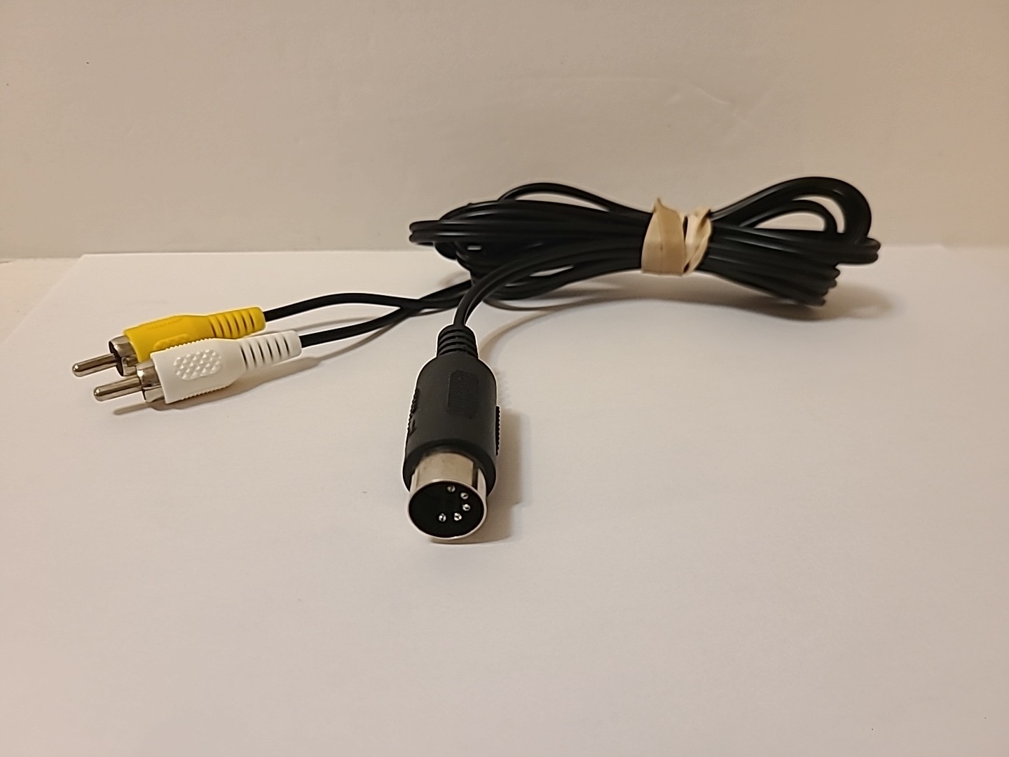 Sega Genesis Model 1 AV Cable RCA Audio Video Cord Used Tested Works US SELLER