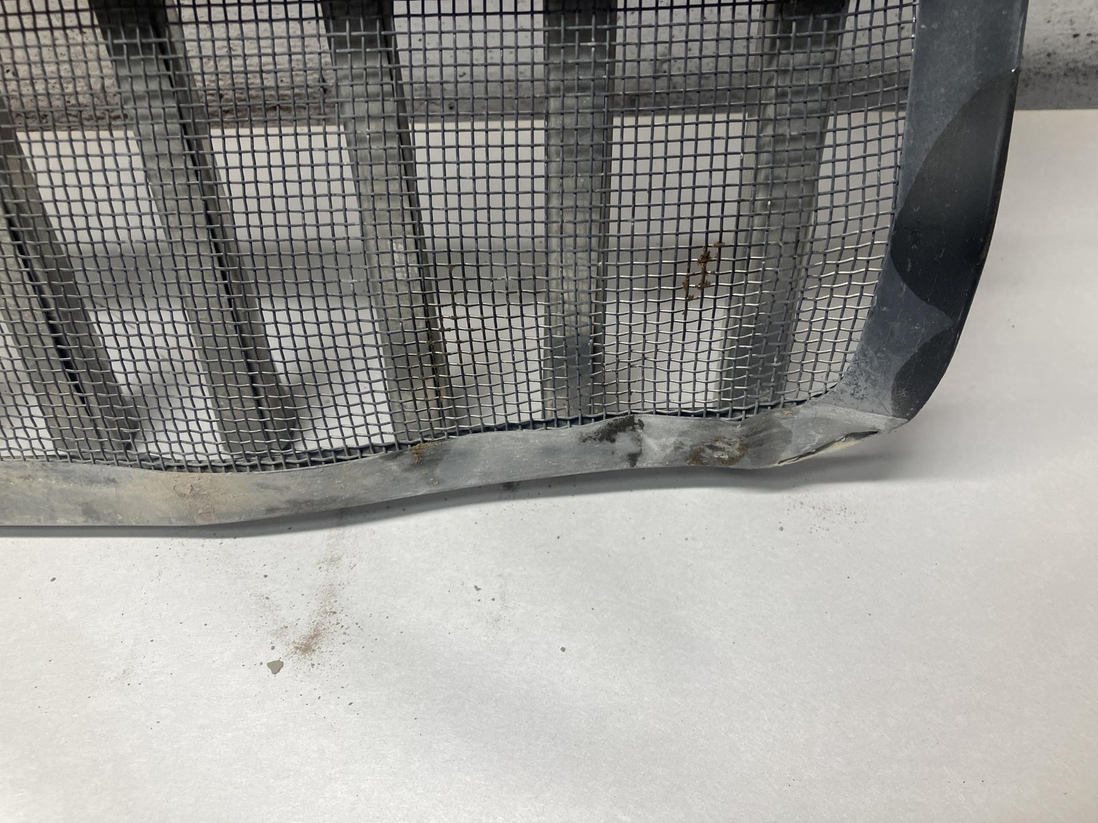 1997-2011 International 9200 Grille - Used