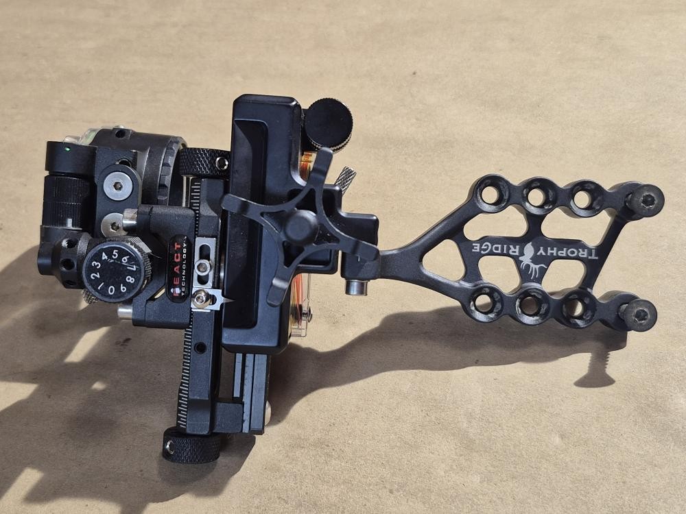 TROPHY RIDGE BOW SIGHT (B33010075)