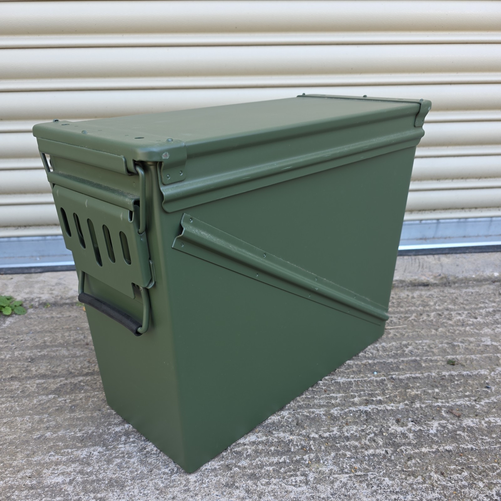 New M548 Ammo Box Storage Metal Tool Box Airtight Seal Large