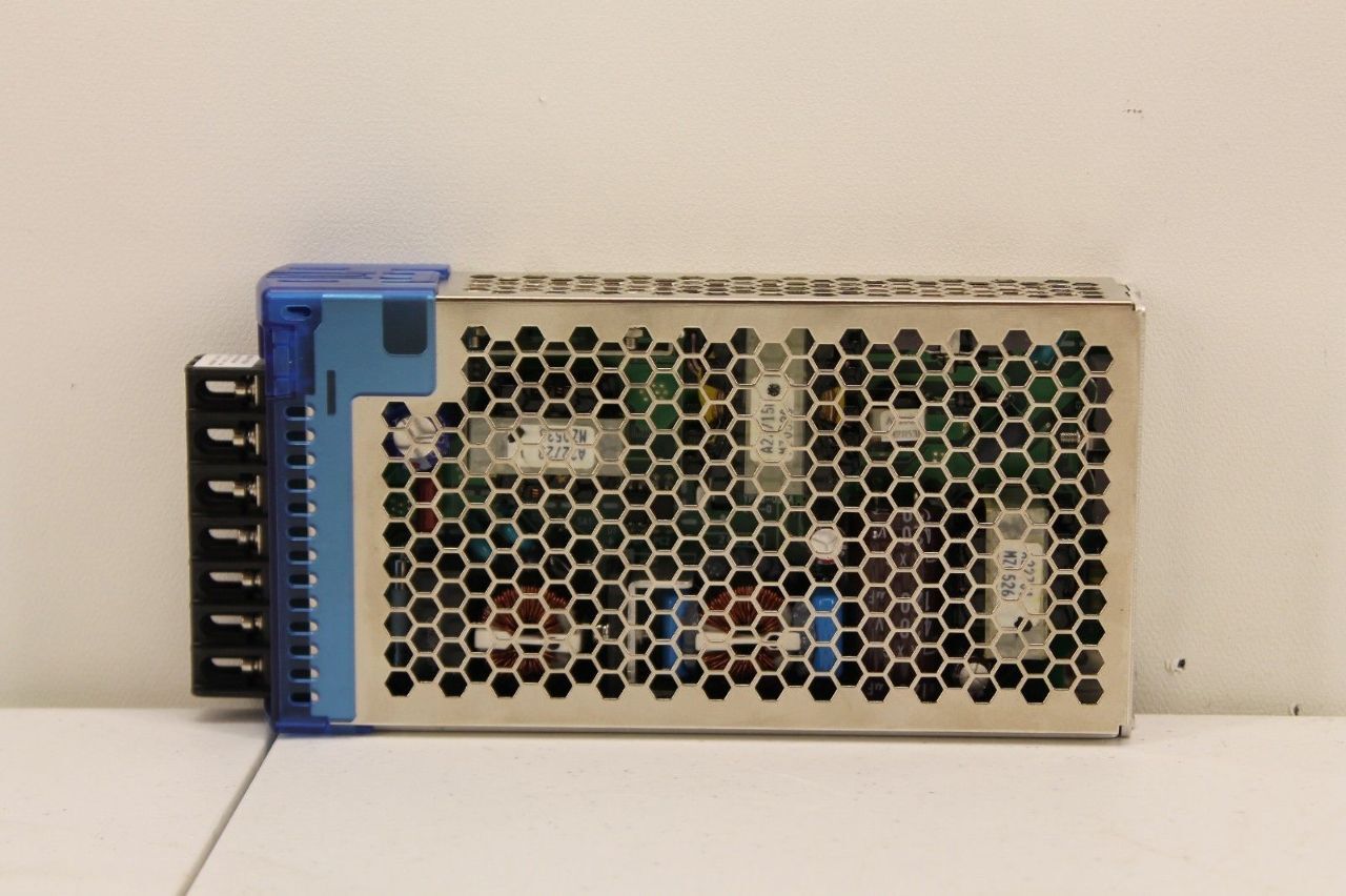 Omron S8VM-10024C Power Supply DC24V 4.5A