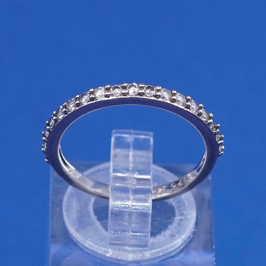 sz 6, vtg XO Sterling silver engagement ring, 925 band w/ clear crystal