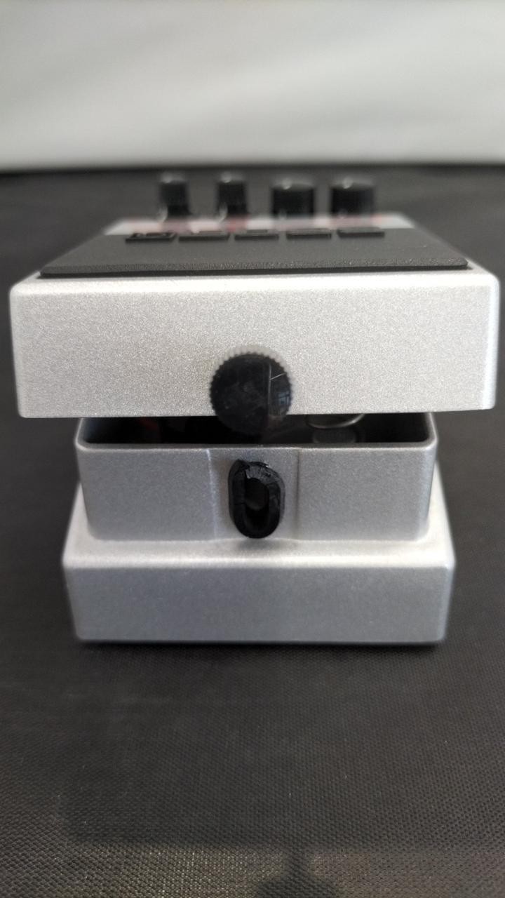 BOSS SYB-5 Bass Synthesizer