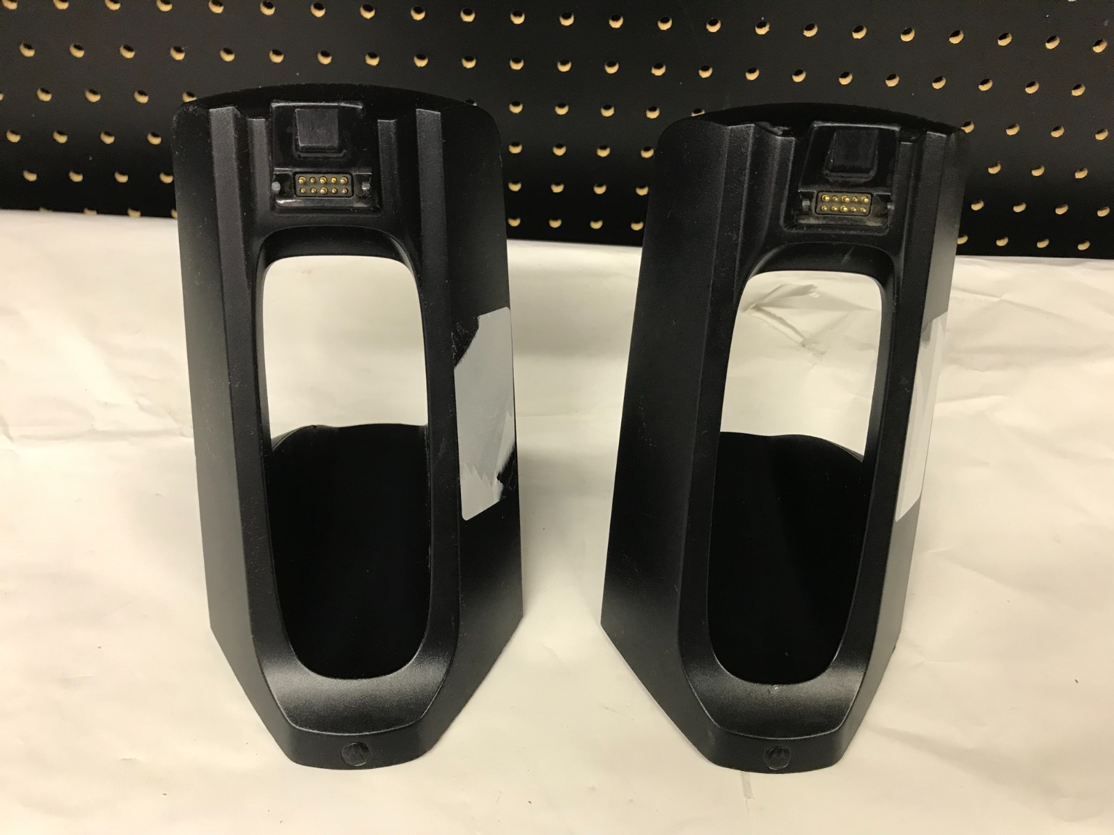 Lot of 2 Motorola CRD9500-1 Cradle 9500 Series CRD9500-1000UR