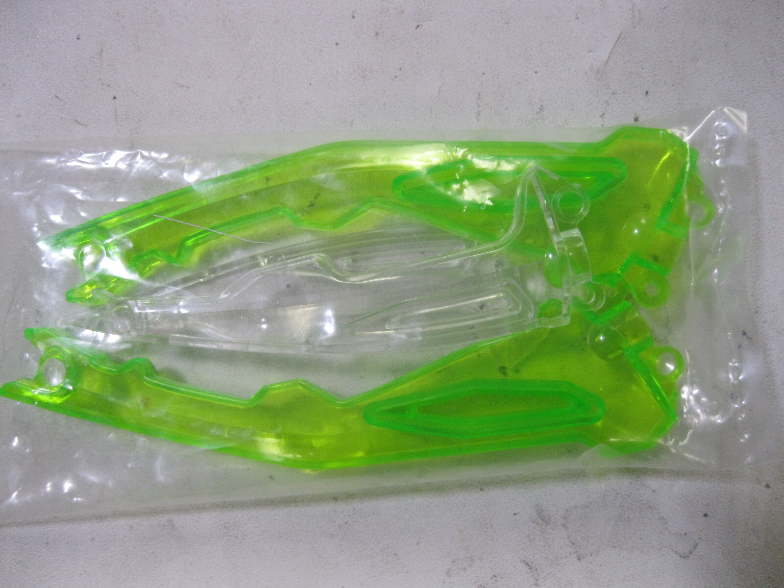 DIDE1135 GREEN/CLEAR LED COVERS (OMINUS)