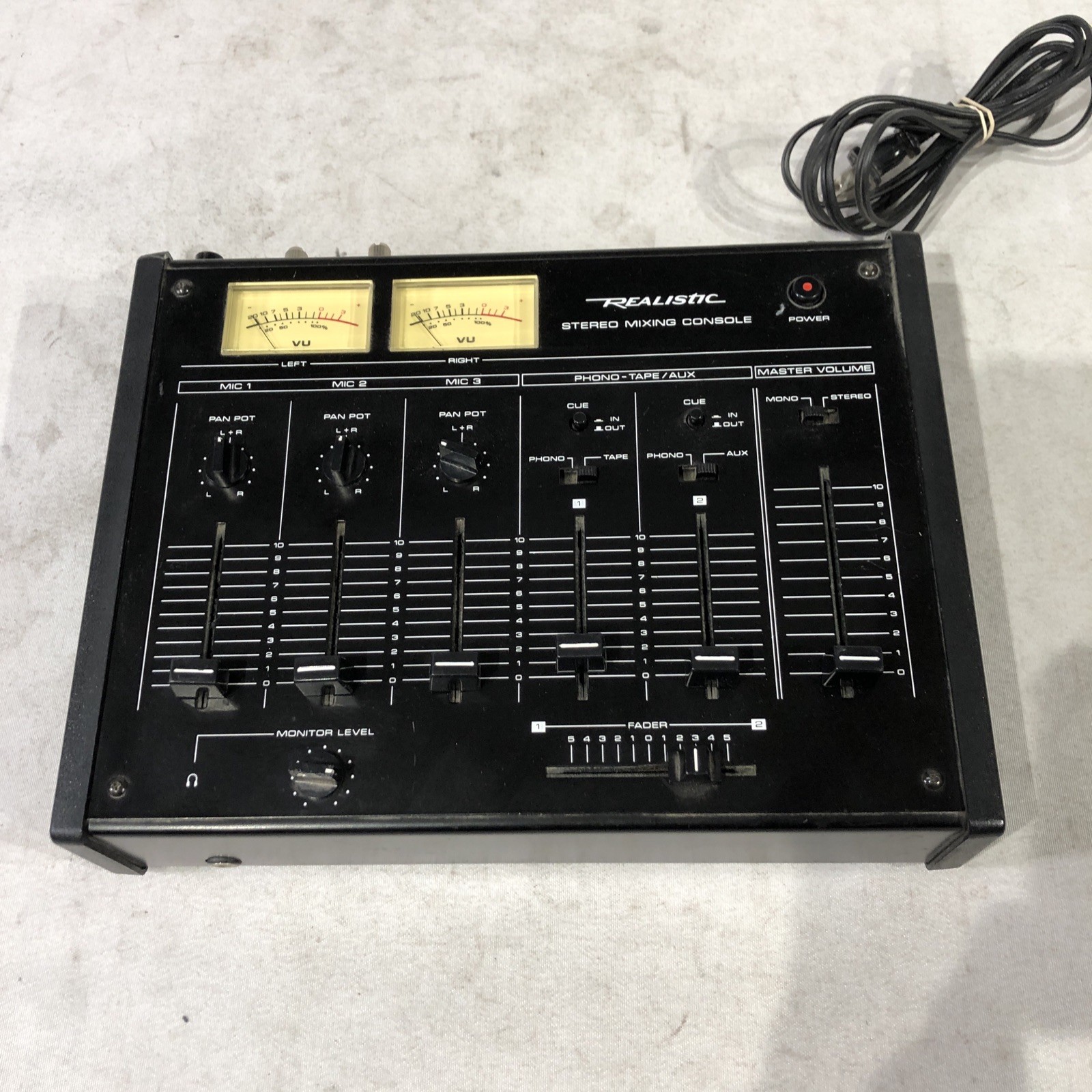 VTG Realistic Stereo Mixing Console Model 32-1200C