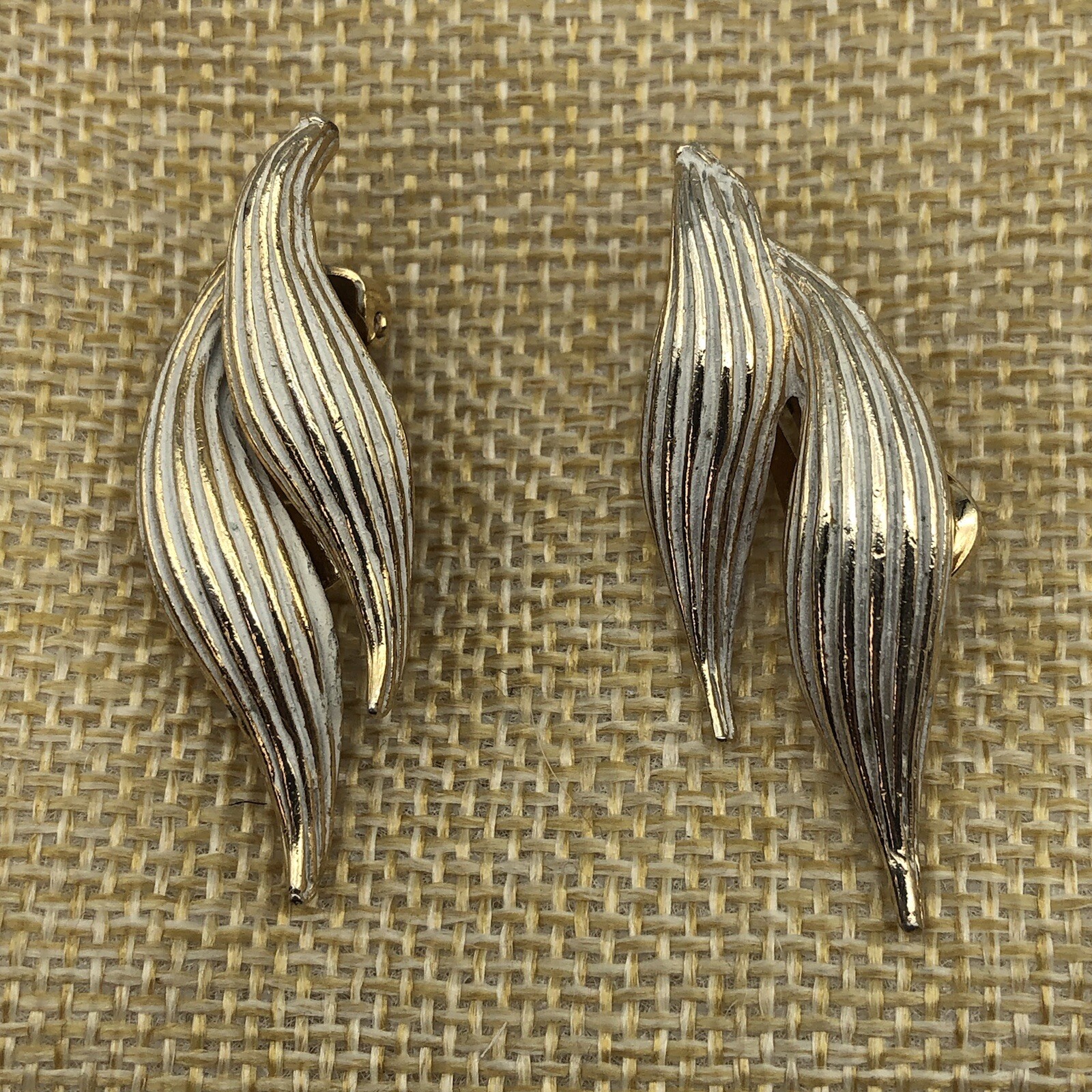 Vintage goldtone clip earrings elongated sweeping