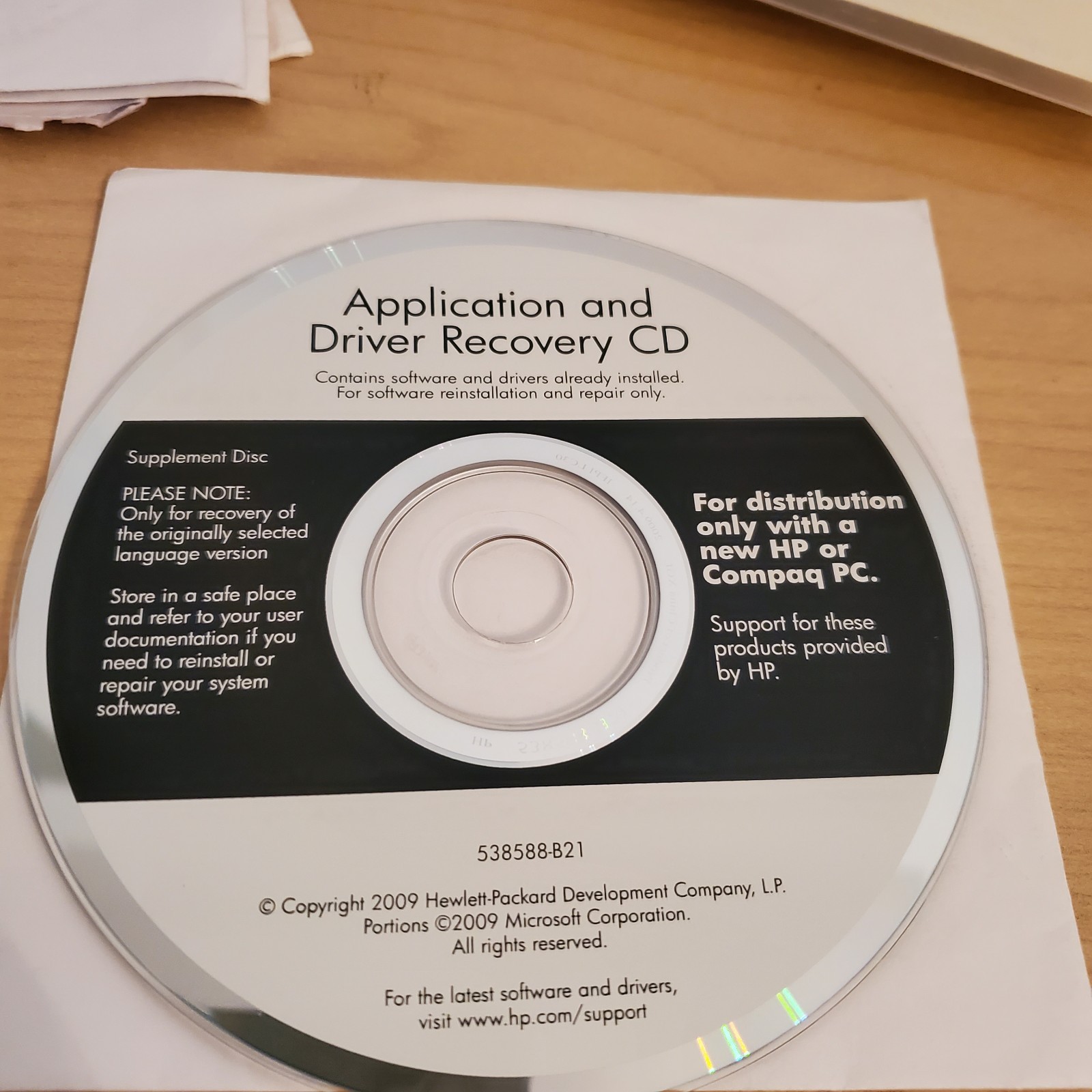 HP Compaq Application and Driver Recovery CD 538588-B21