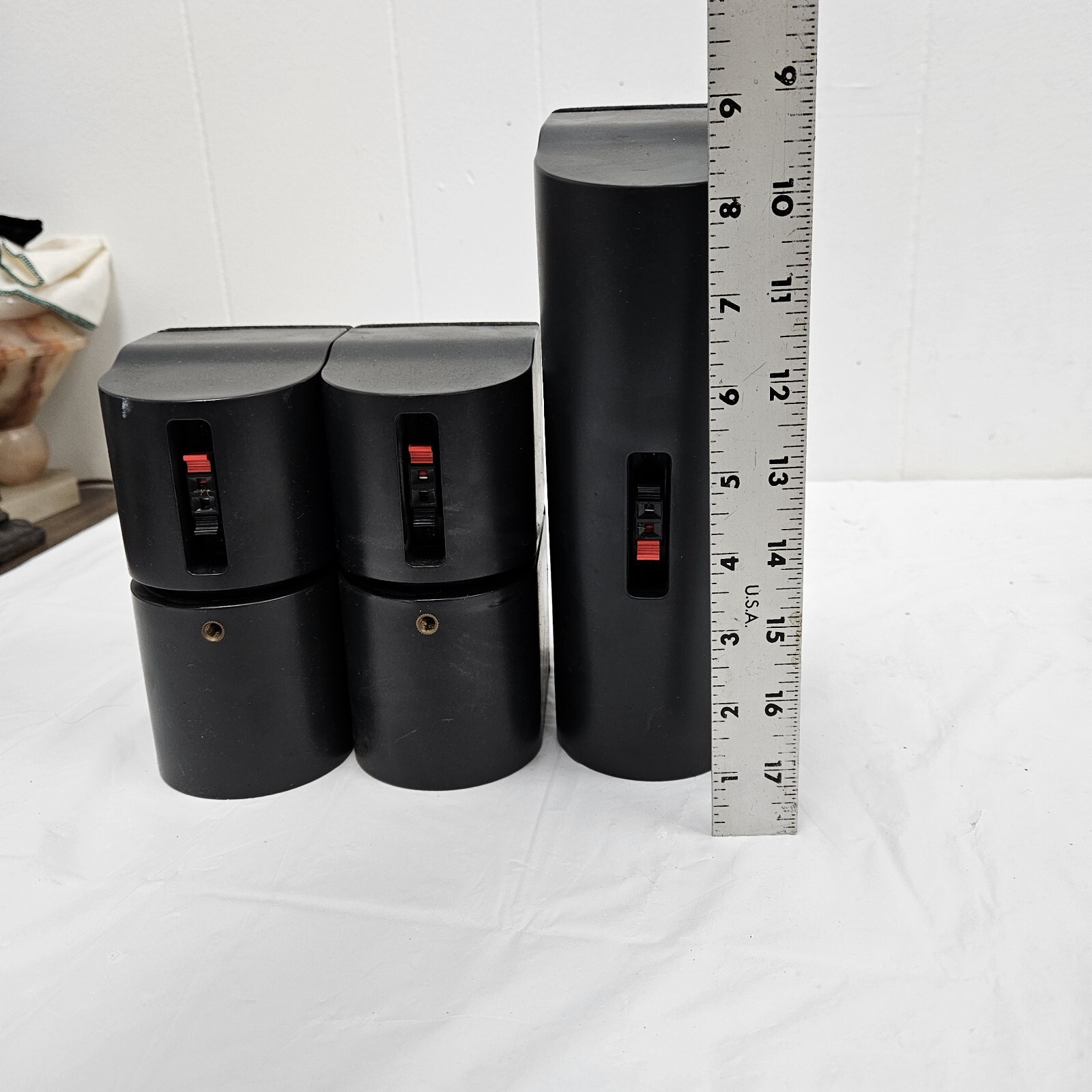 Spectrum Surround Sound Cube Speakers 3 Total