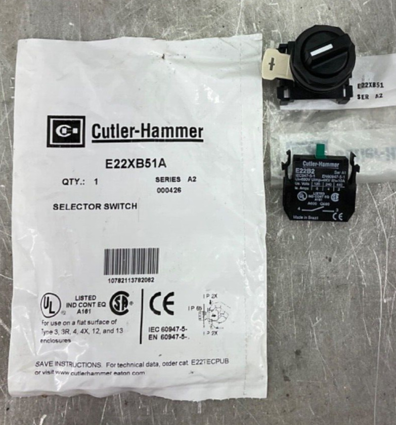 NEW CUTLER HAMMER E22XB51A SELECTOR SW 2 POS W/ 45 DEG THROW  22.5MM 1N.O. 10A