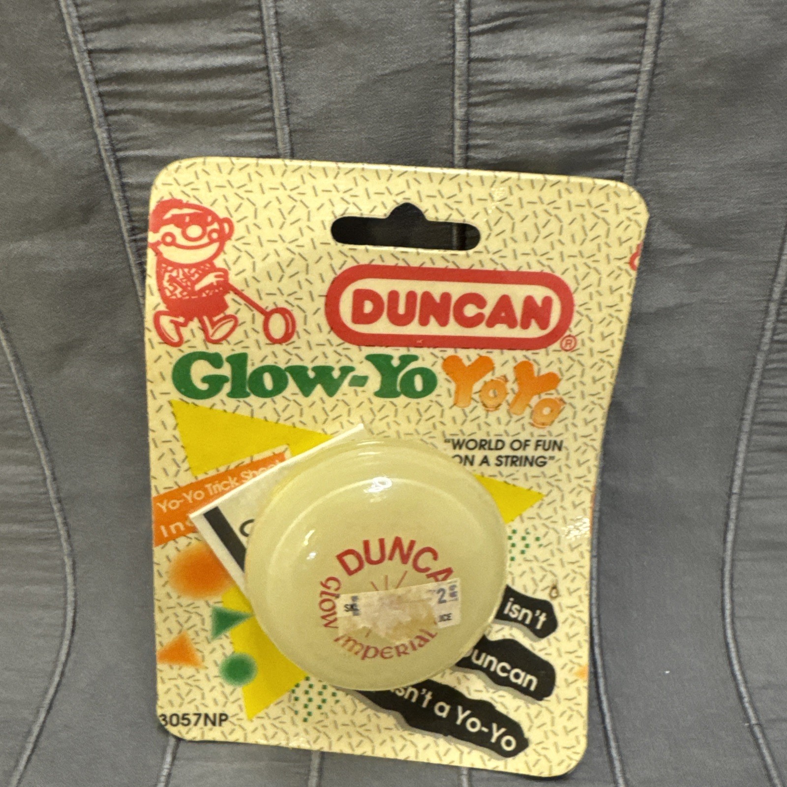 Duncan Glow-Yo o-Yo 3057NP 1991