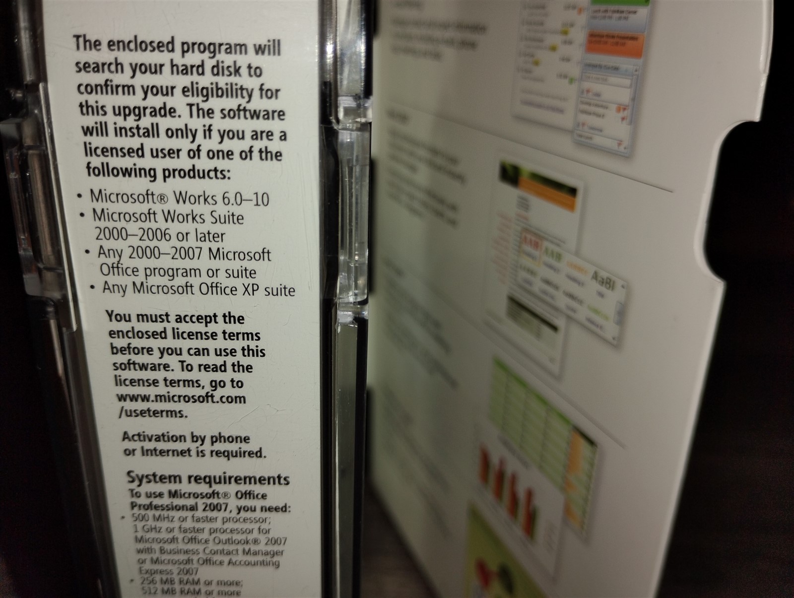 Microsoft Office Professional 2007 PC 2 CD-ROMs Upgrade Retail Pro Version Boxed