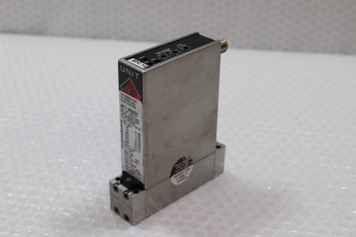 6078 Celerity UNIT UFC-8565C, 0190-16333-003 Mass Flow Controller, He 30000sccm