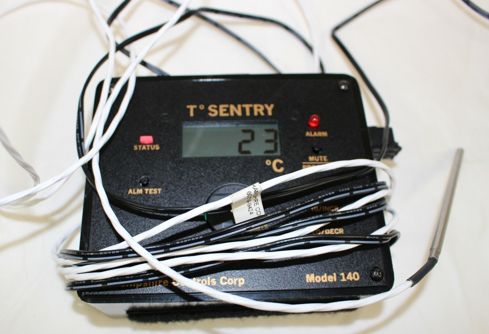 New! Hampshire Controls T° SENTRY 140-100RB Temperature Monitoring Alarm System
