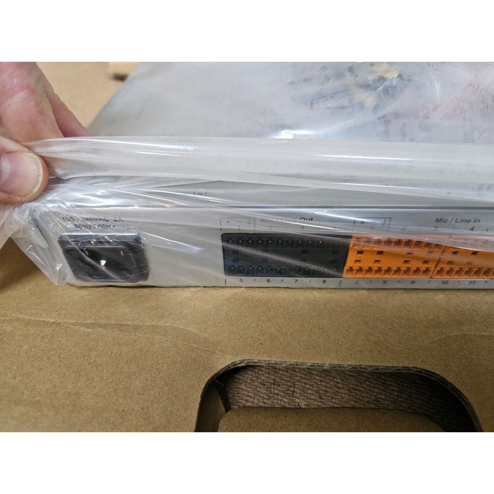 ClearOne CONVERGE Pro 2 128VT DSP Mixer Silver Solid VoIP Audio Processor 128VT