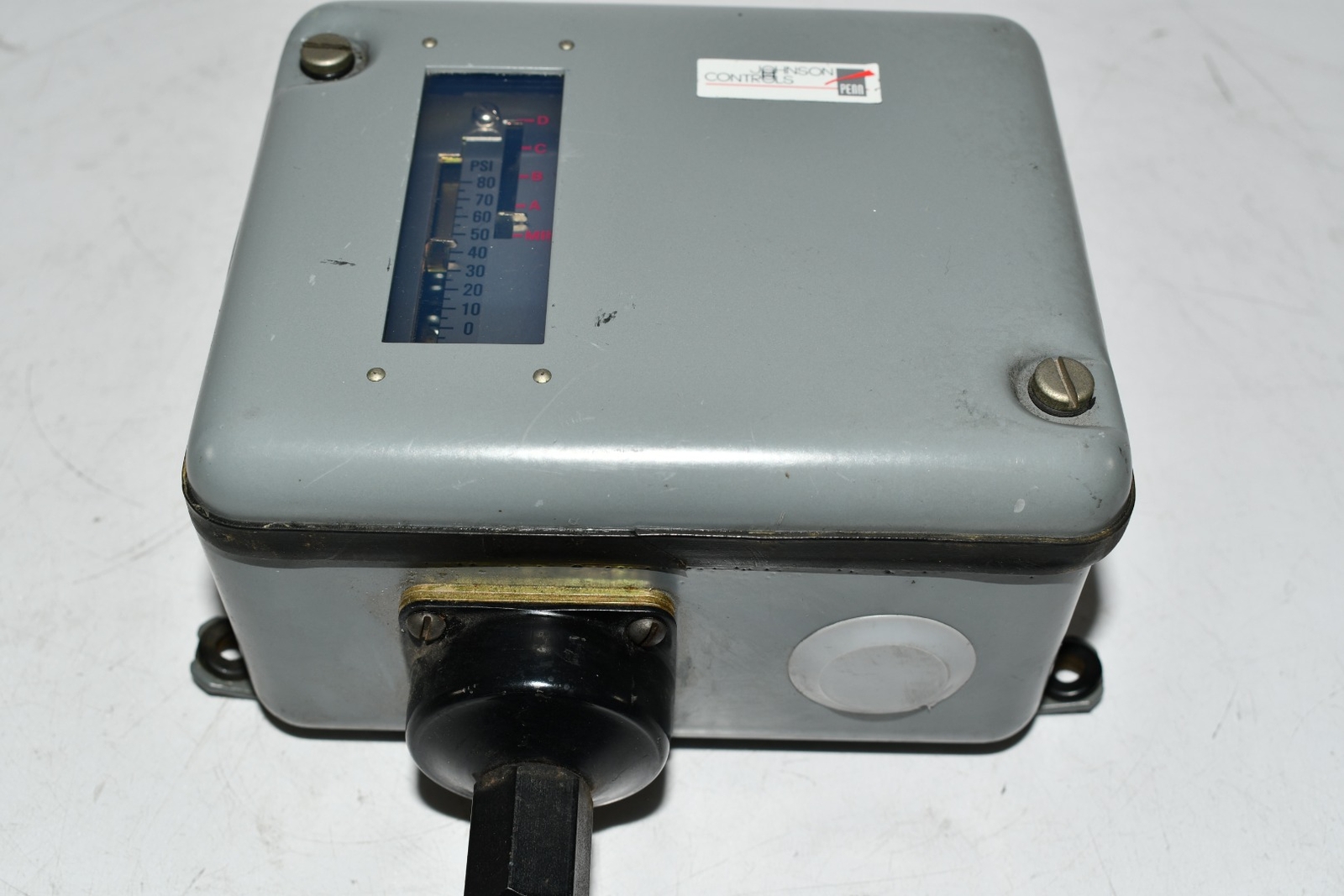 Johnson Controls P80BAA-1 Pressure Floating Spdt P80 Series 0-80psi Controller