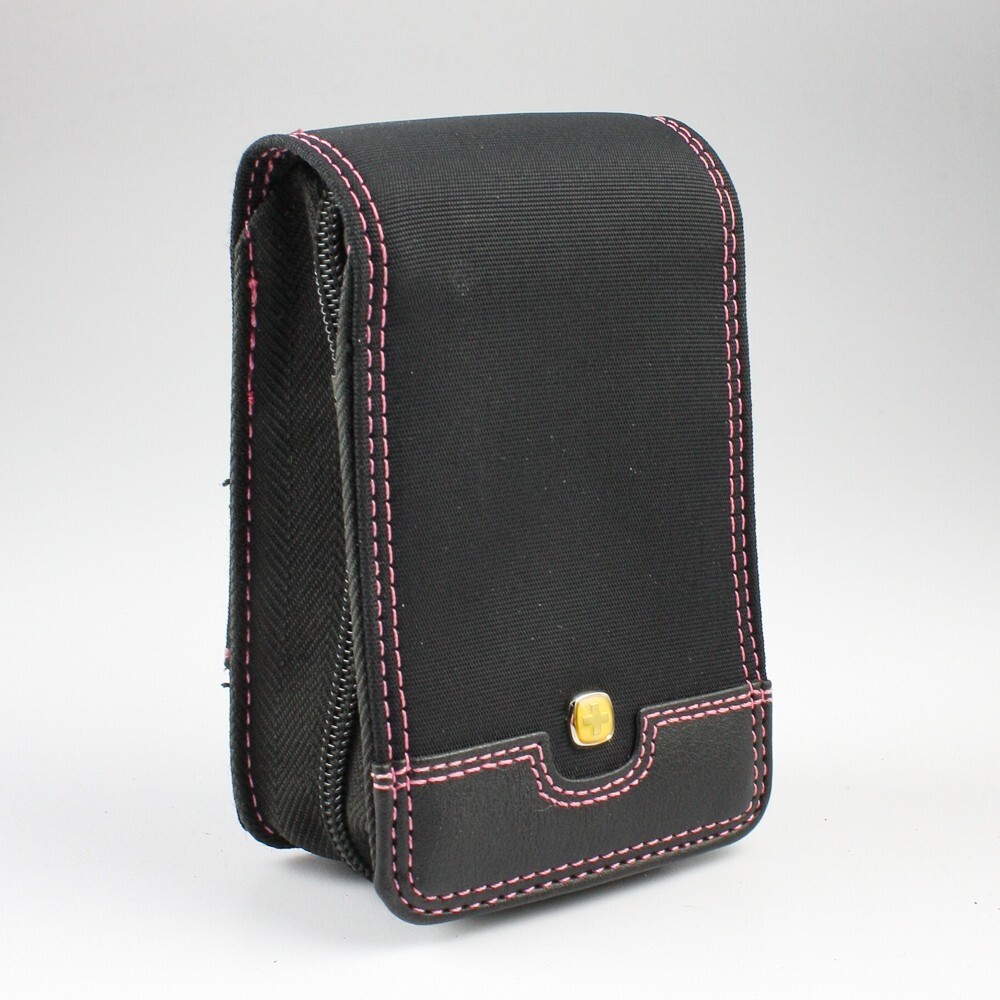 Wenger - Rhea - Small Camera Case Black/Pink - 1.25" x 2.5" x 4.25" ID