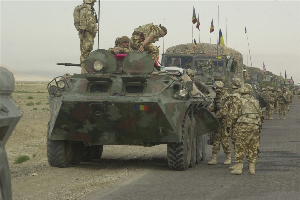 2003 Afghanistan Coalition Convoy From Kandahar Airfield to Kabul 4x6 Photo