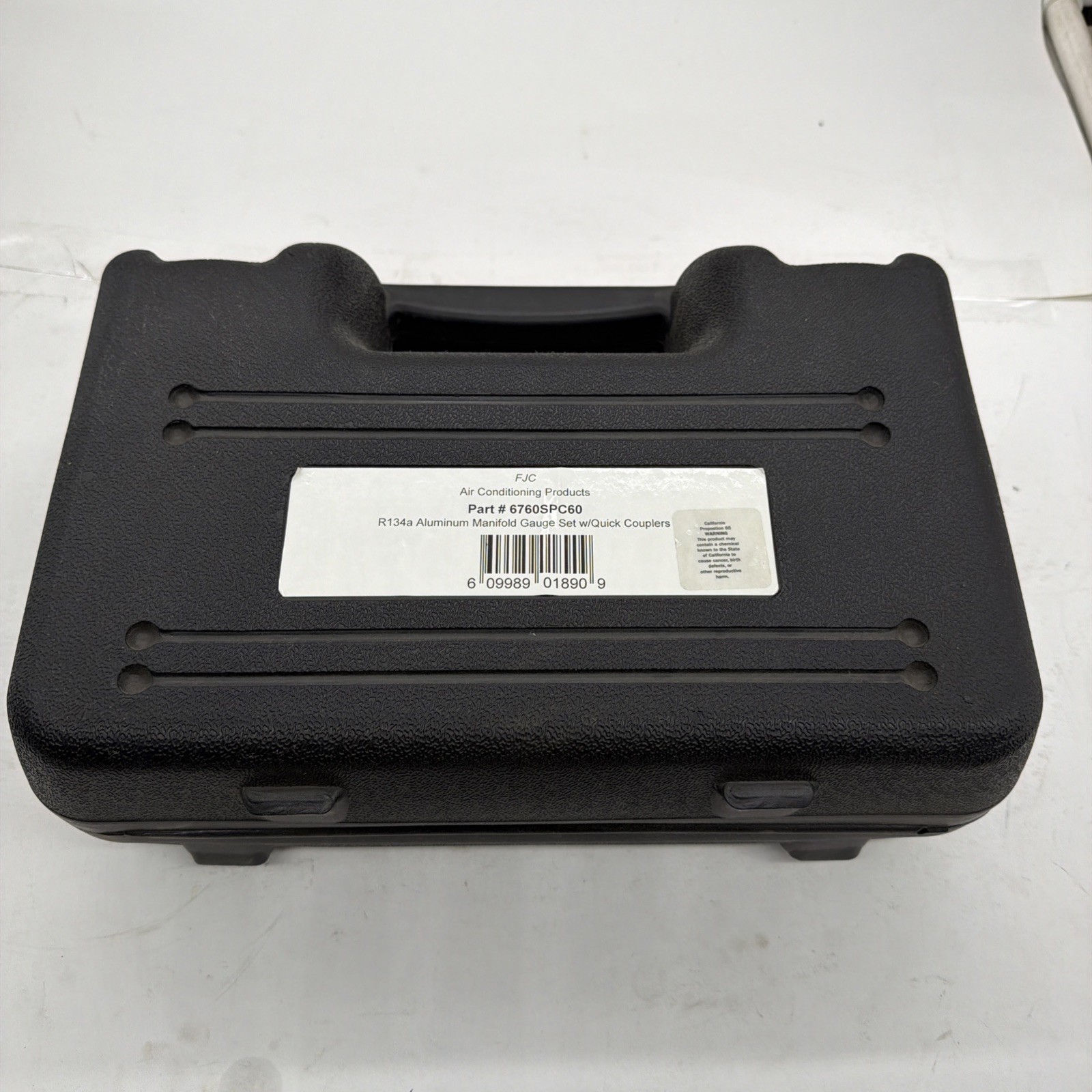 FJC, Inc. 6760SPC60 R-134A Aluminum Manifold Gauge  Set With 60" Hoses In Case