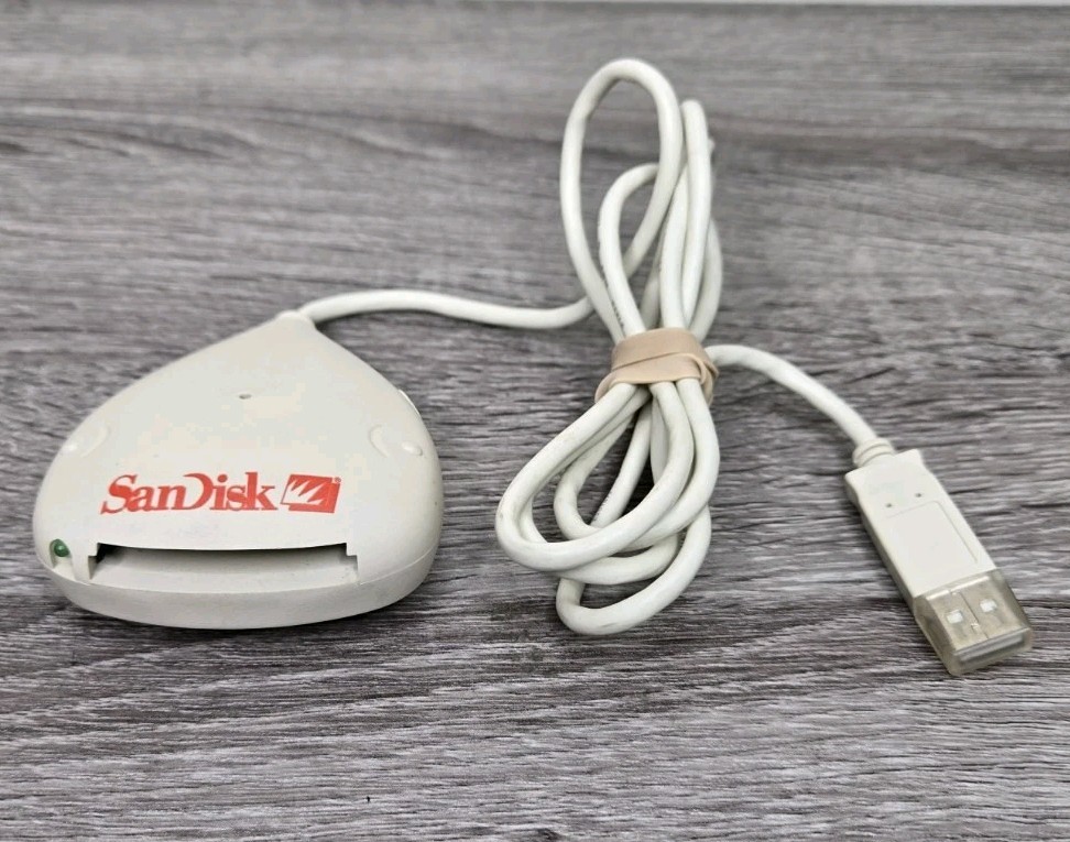 Genuine Vintage Sandisk Imagemate SDDR-31 USB Compact Flash Card Reader used.