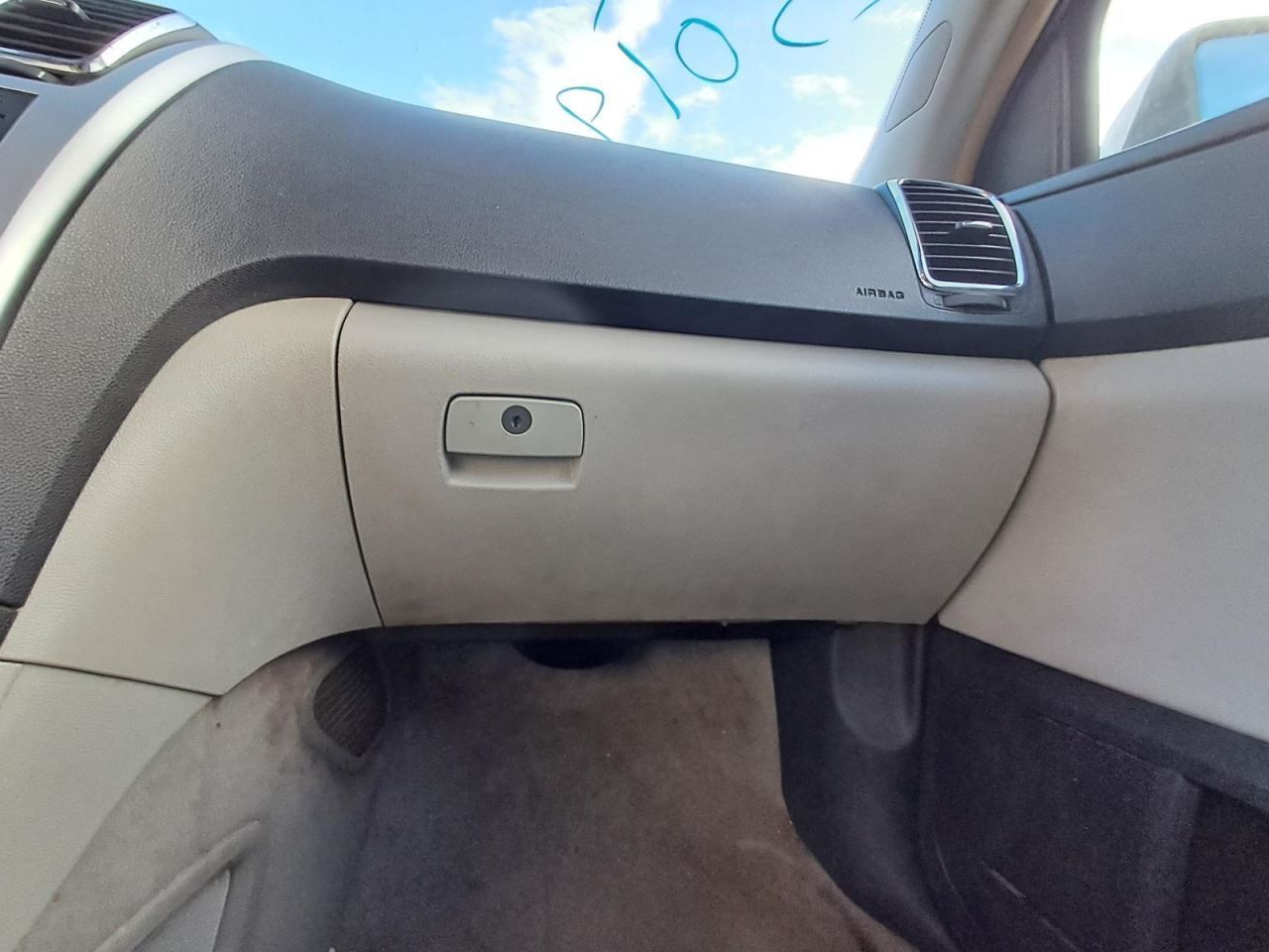 ACADIA    2009 Glove Box 4869777