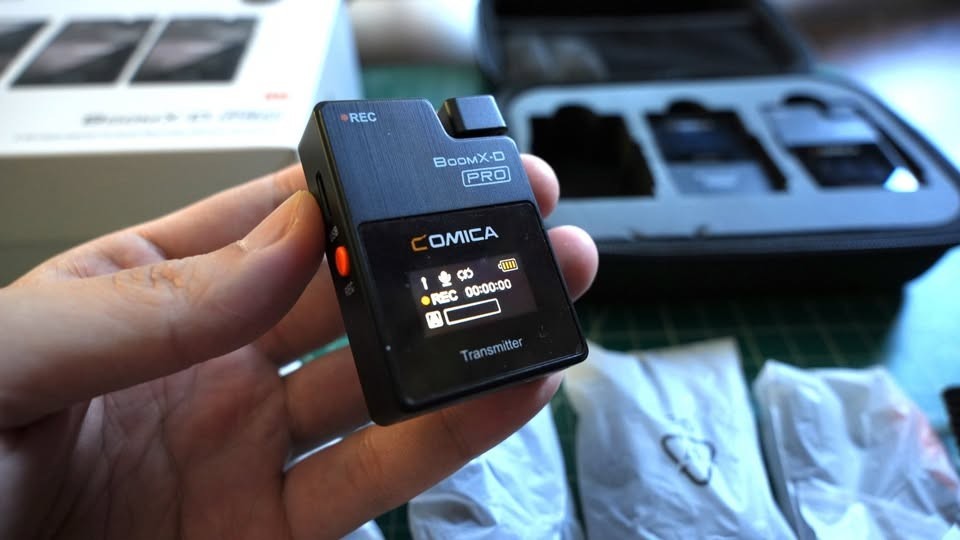 COMICA BoomX-D PRO D2 Wireless Microphone 2.4G Digital For Camera Smartphone SLR