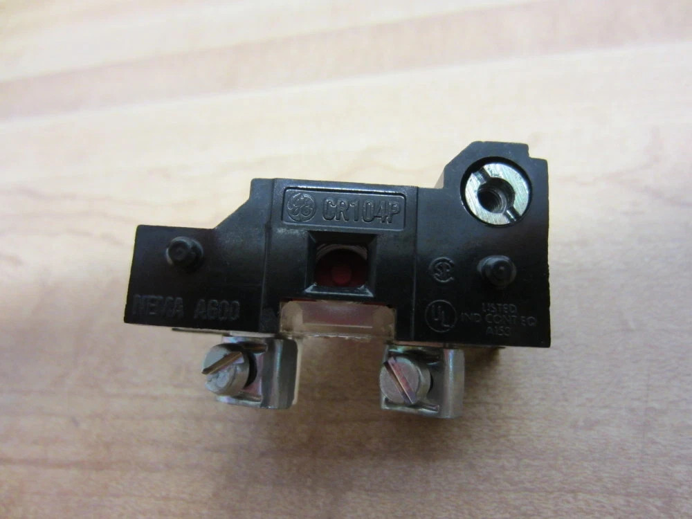 GE General Electric CR104PXC01 Contact Block