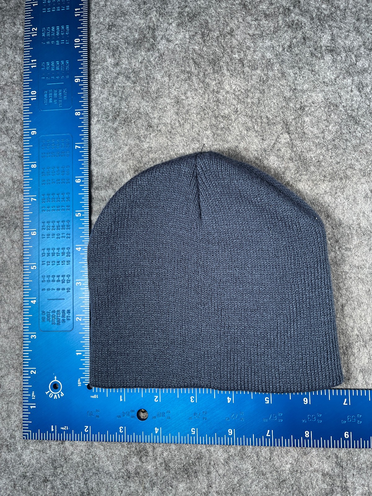 Beanie Toque Youth One Size Blue Knit Acrylic Snow Ski Skater Camp Outdoors