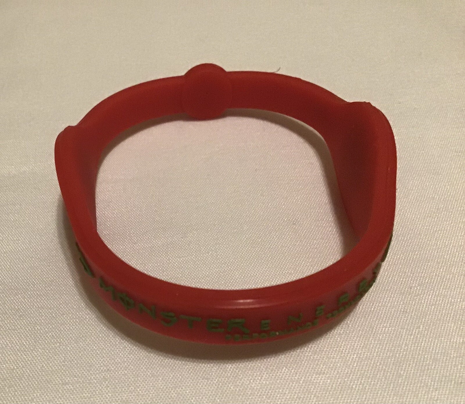 Performance Technology MONSTER ENERGY Red Silicon Body M Balance Wristband-NEW