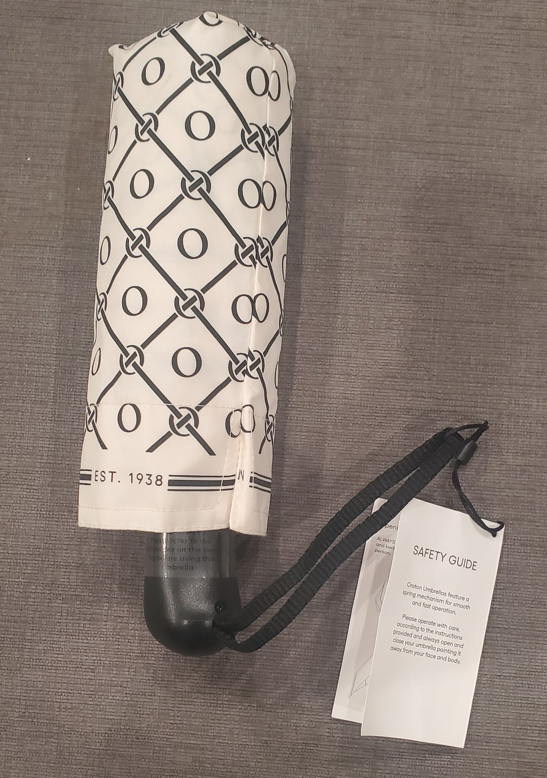 Oroton Small Umbrella, Retail Price $80