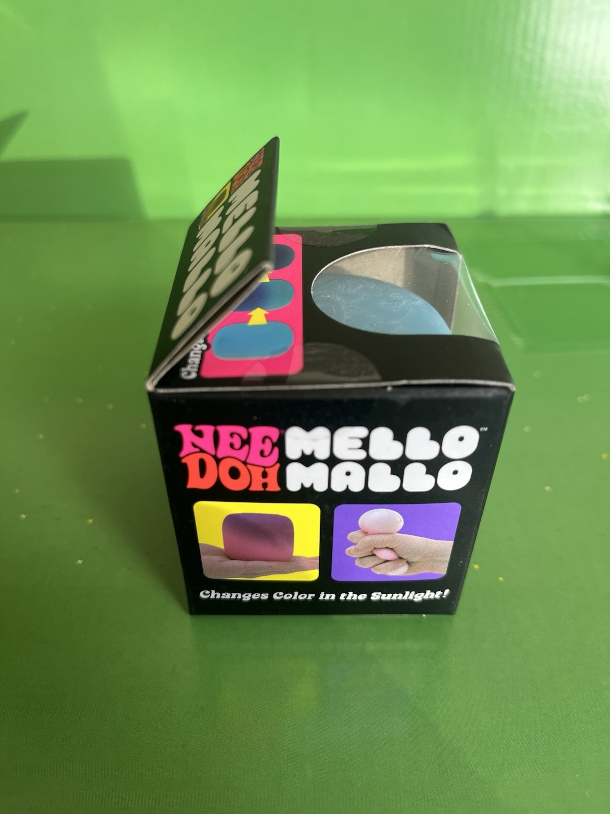 AUTHENTIC NeeDoh Mello Mallo BLUE Color Changing Squishy Nee Doh Mellow Mallow