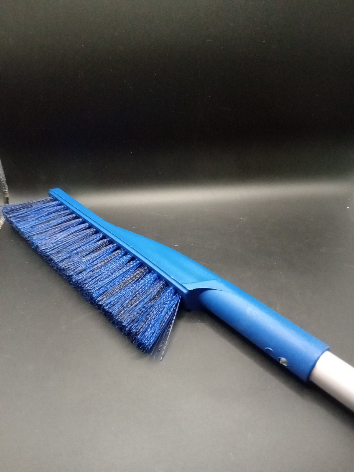 Auto Drive Aluminum Pole 35" Snow Brush and Ice Scraper