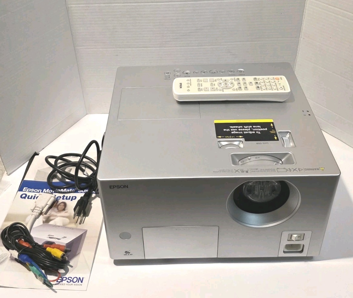 Epson Movie Mate EMP-TWD3 Home Theater Projector w/ Remote, Manual, Cord