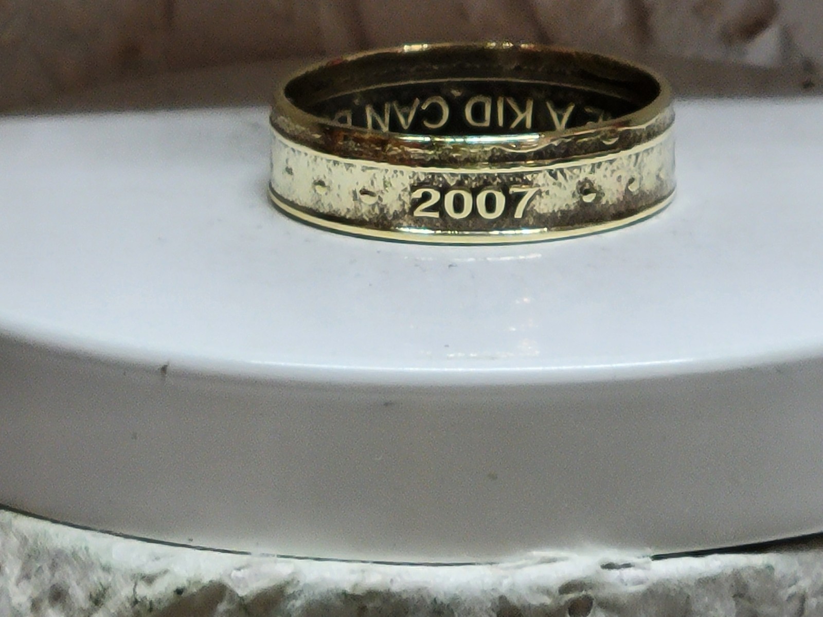 CHUCK e CHEESE - 2007 - Size 11 Token Coin Ring
