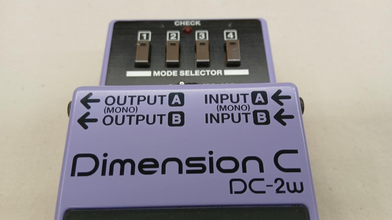 BOSS DC2W Effects Pedal Compact Time Dimension Vintage Tone Rare Pro