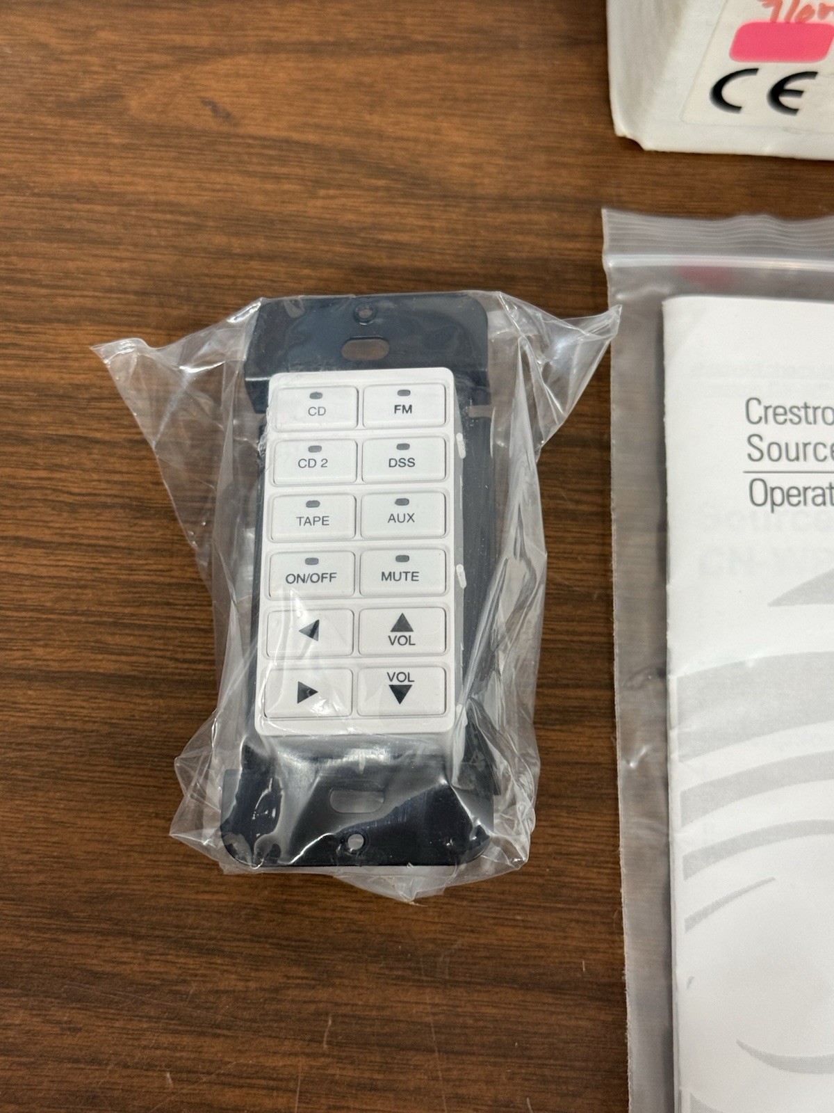 Crestron CN-WP12FW 12 Button Wall Keypad White NEW/OPEN BOX