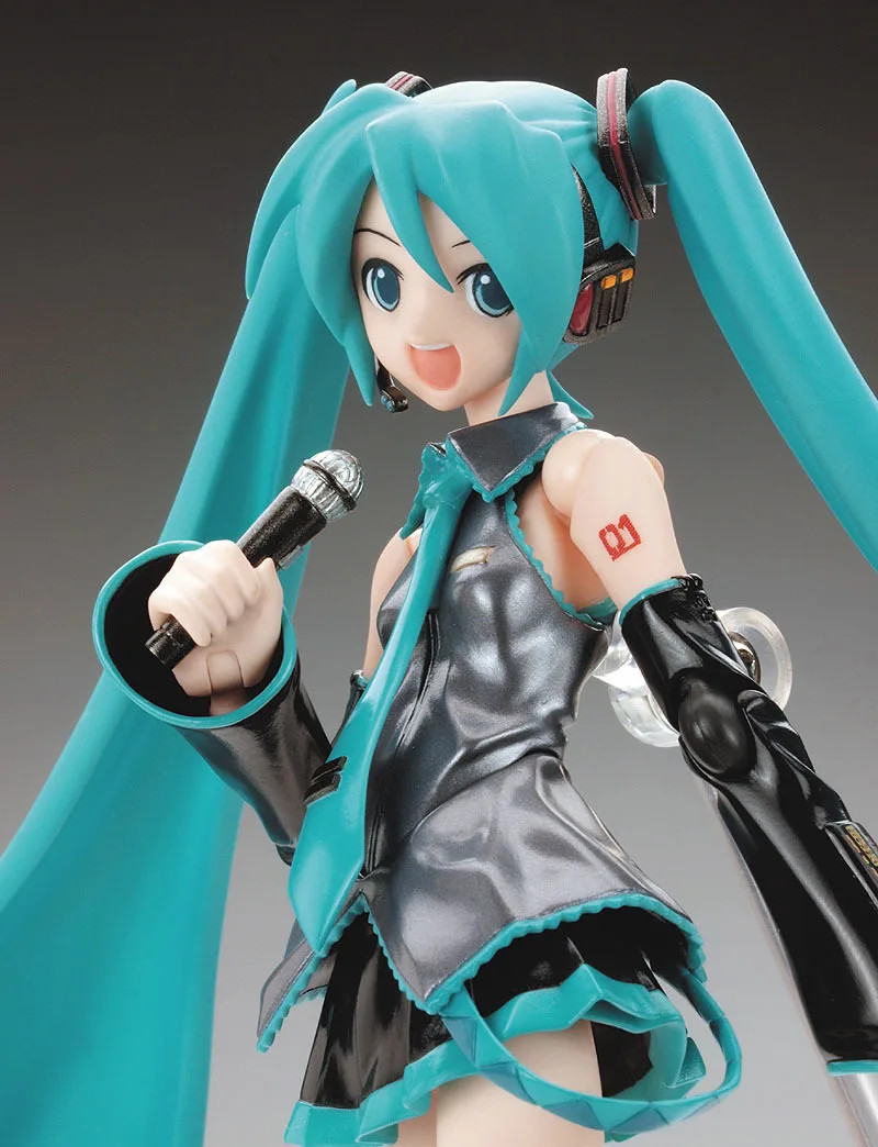 Anime Hatsune Miku action doll with joints, including props, desktop decoration