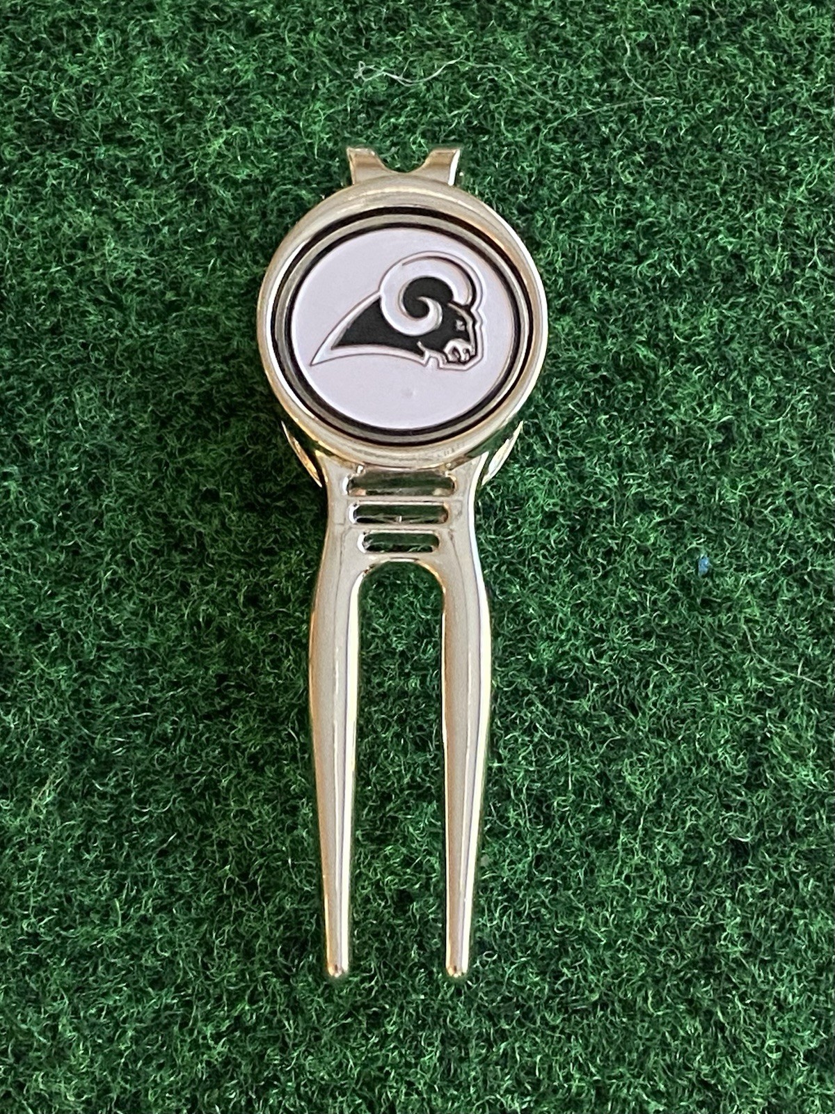 Las Angels Rams Double Sided Golf Ball Marker W/ Divot Repair Tool NFL