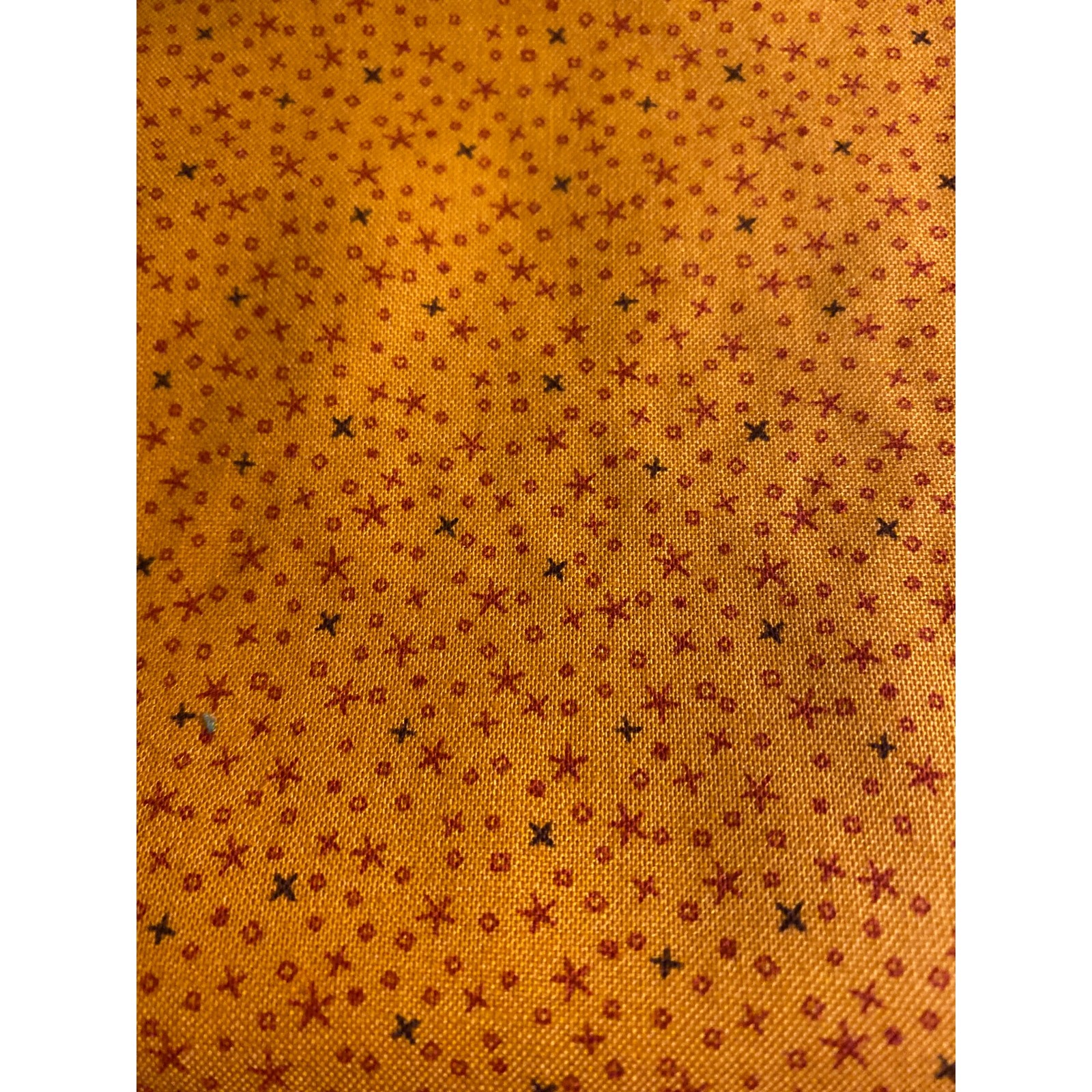 Quilt Fabric Large cuts and small pieces