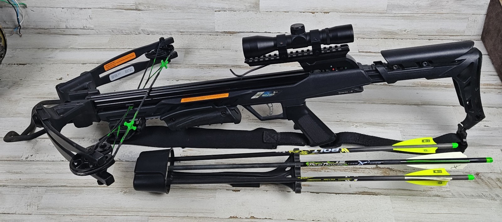 CARBON EXPRESS X-FORCE BLADE Crossbow Model 20249 With Bolts & Accessories