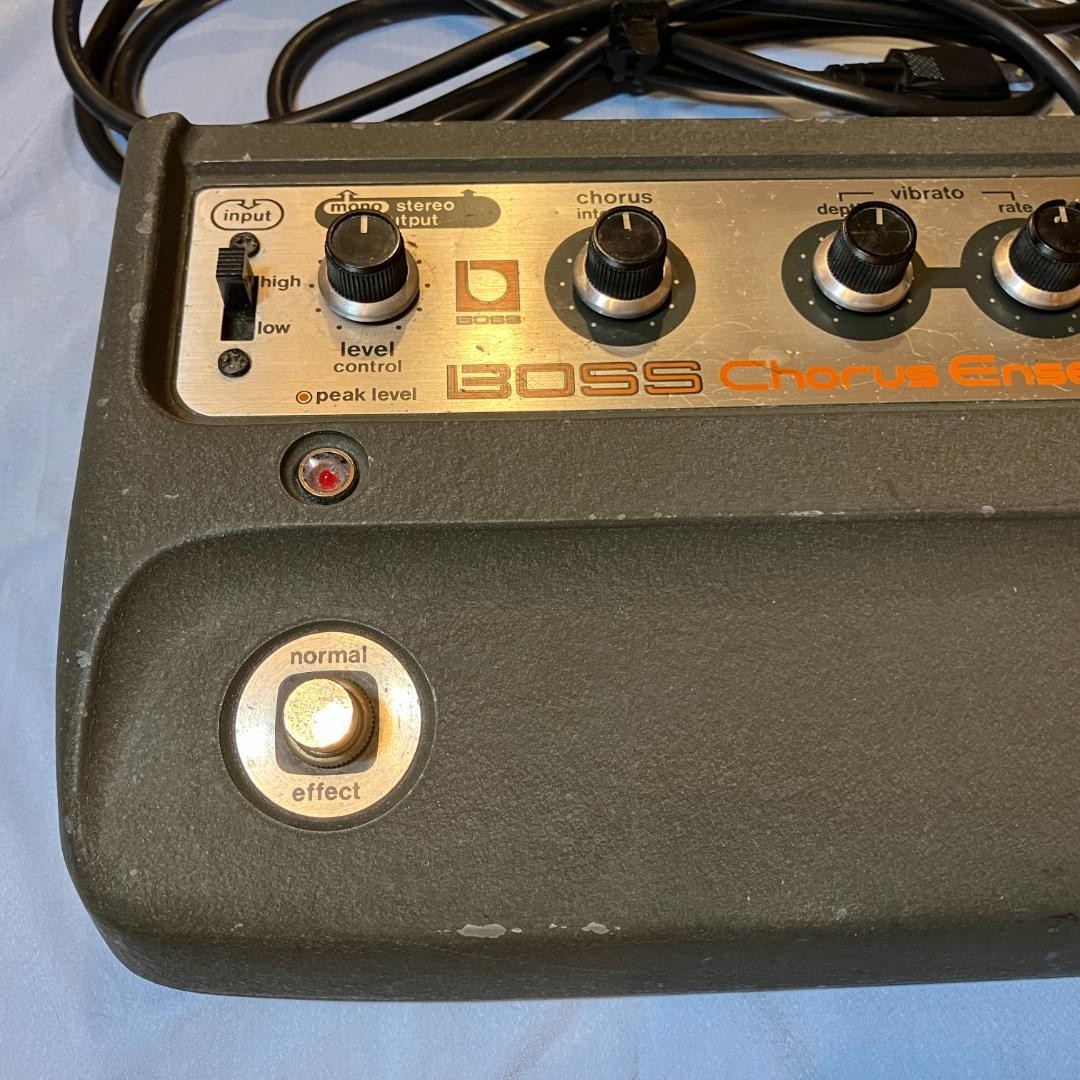 BOSS CE-1 Chorus Ensemble