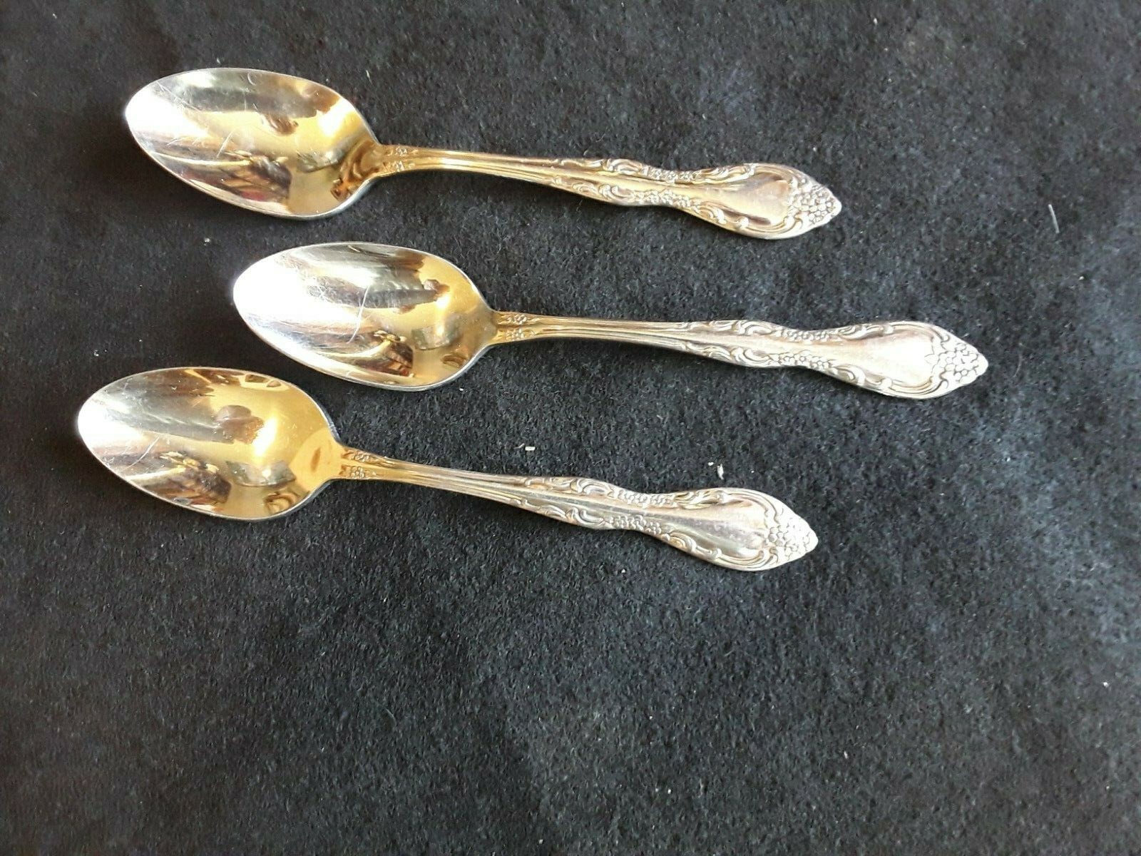 BOURBON / HAPSBURG Oneida SSS Glossy 3 teaspoons