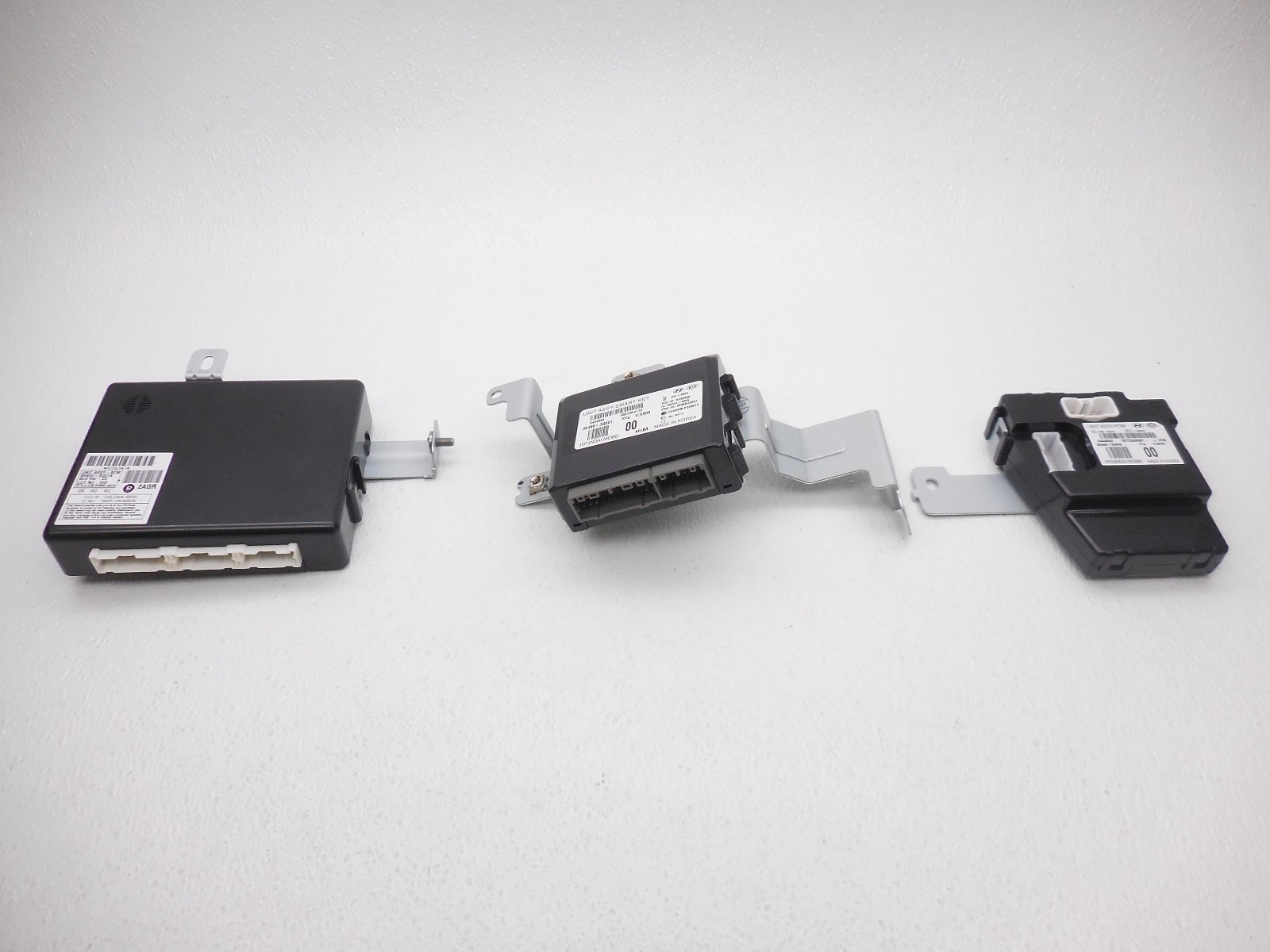 OEM 2012-2014 Hyundai Sonata Key Less Entry Module - SmartKey Kit